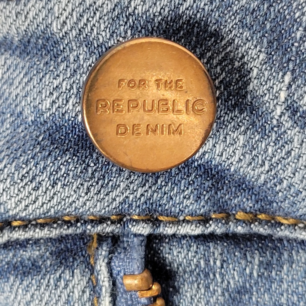 For the Republic Floral Embroidered Denim Mini Skirt Size 8 Boho Y2K Raw Hem - Picture 7 of 11